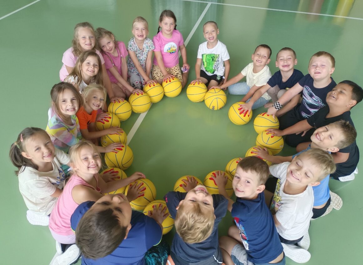 1.B seznámení s basket. míčem