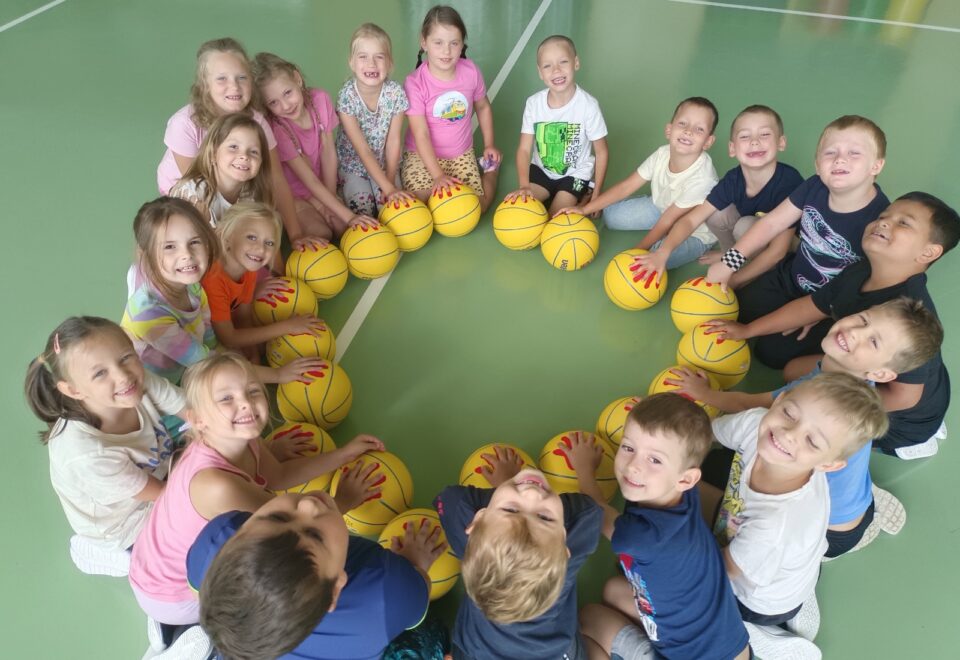 1.B seznámení s basket. míčem