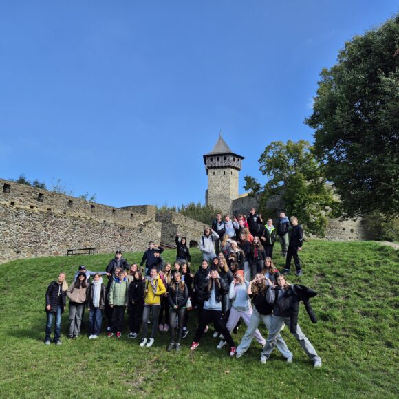 Naše třídy VII. B a VIII. A objevovaly krásy Olomouckého kraje