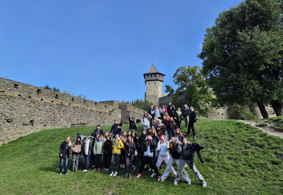 Naše třídy VII.B a VIII.A objevovaly krásy Olomouckého kraje