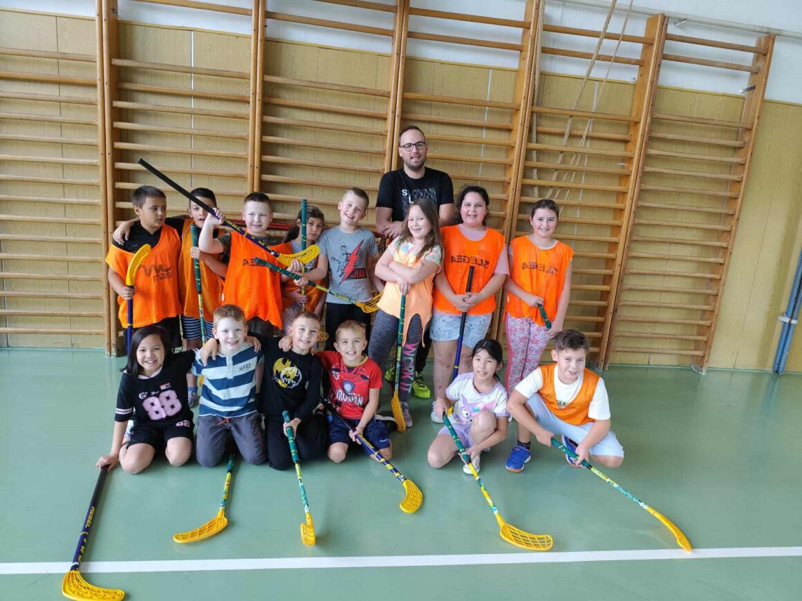 Ukázková hodina florbalu – III. C