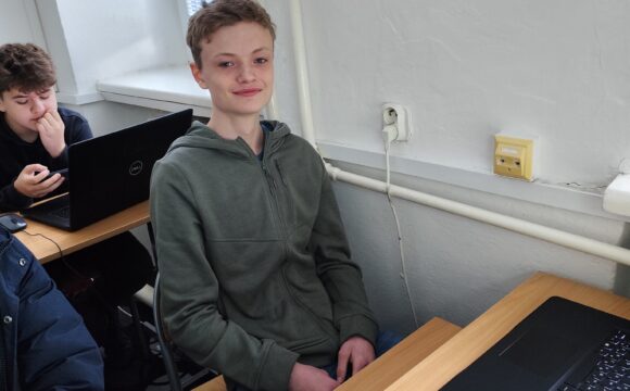 IMG_20251128_083934 Soutěž (nejen) v informatice