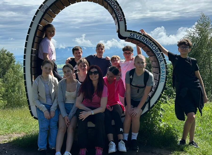VIII.B vyrazila na Ondřejník VIII.B vyrazila na Ondřejník