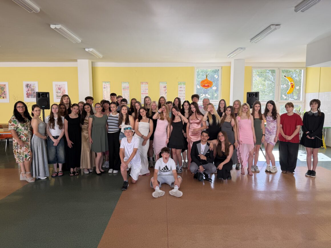 Deváťáci se rozloučili s Generálkou