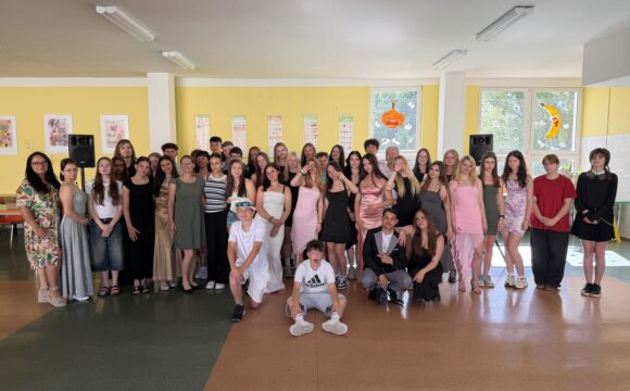 Deváťáci se rozloučili s Generálkou