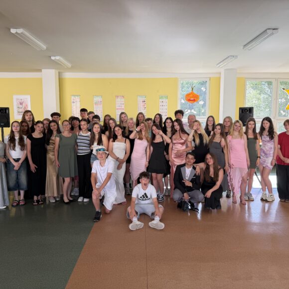 Deváťáci se rozloučili s Generálkou
