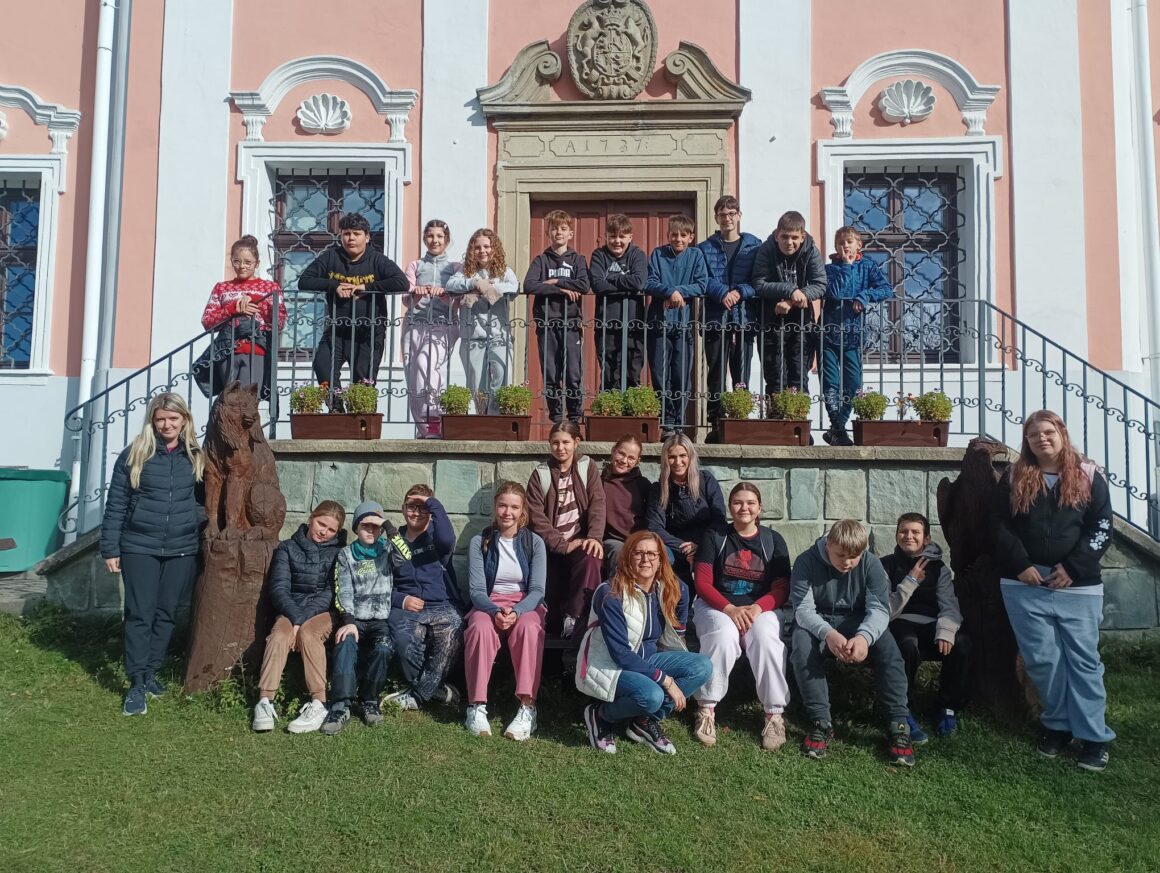 bb53fbc0-ec13-4dad-8cb8-99dd18132650 Exkurze s přírodovědnou tematikou – Bartošovice, Tošovice, Jílové